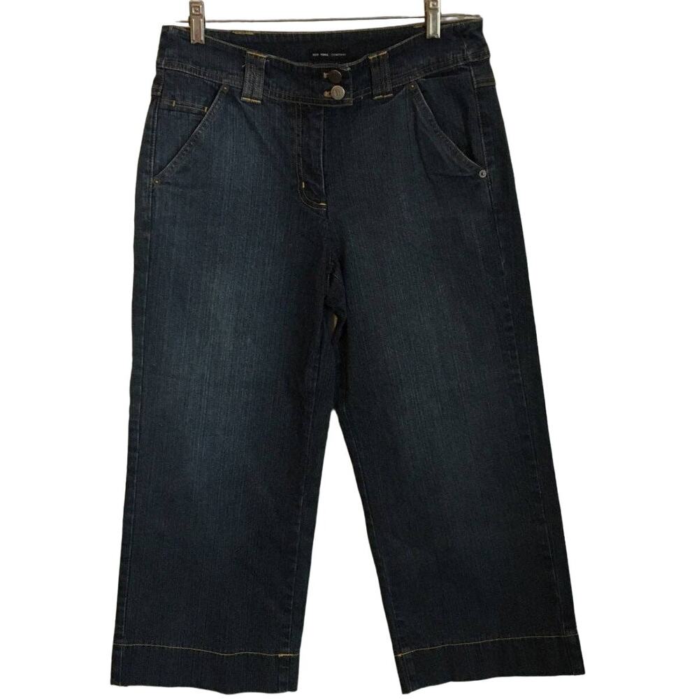 New York & Company Dark Wash Heavyweight Jean Capris Size 8